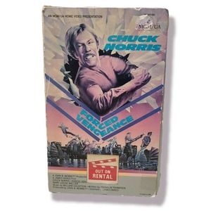 Forced Vengeance (VHS, 1982) Chuck Norris, Mary Louise Weller - MGM/UA Big Box